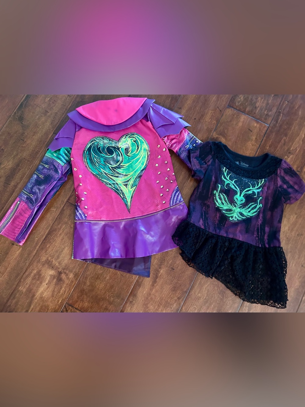 Disney Descendants Mal costume size 4/6 Top & Jacket - great condition!